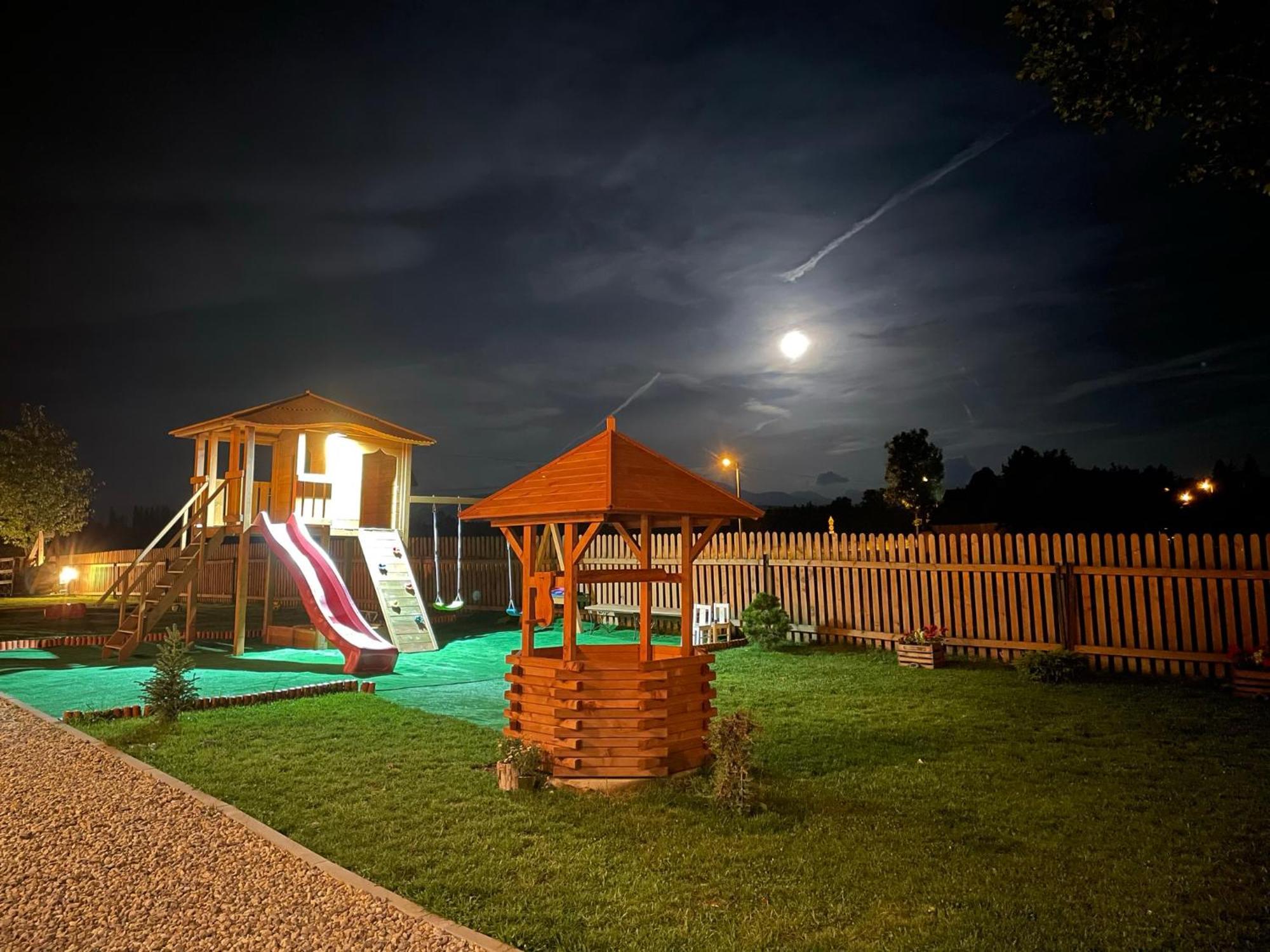 Villa Baranowka - Apartament #8 By Shortstaypoland Ratulow Exterior photo